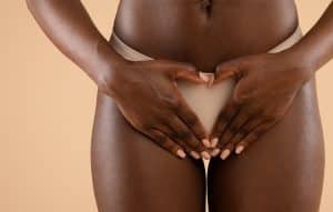maillot de femme peau noire