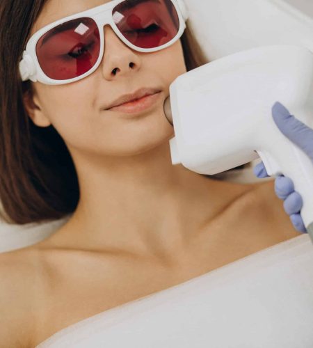 épilation laser du visage pour femme